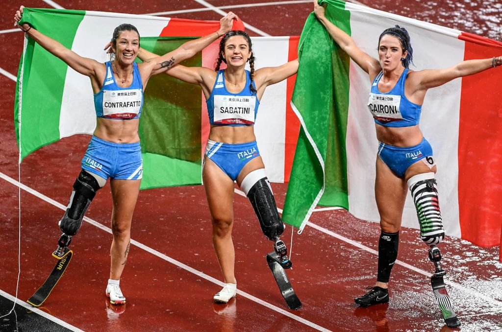 La fiamma olimpica e paralimpica fa emergere le ombre degli stereotipi sulle donne nello sport